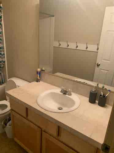 Nice large room/house in South Hill