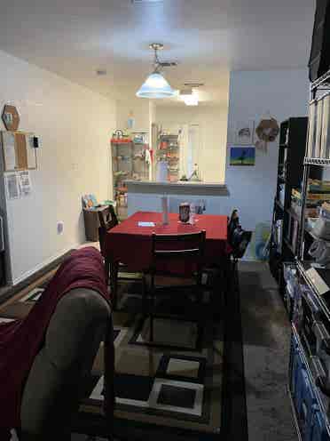 Far West Side Room $/month