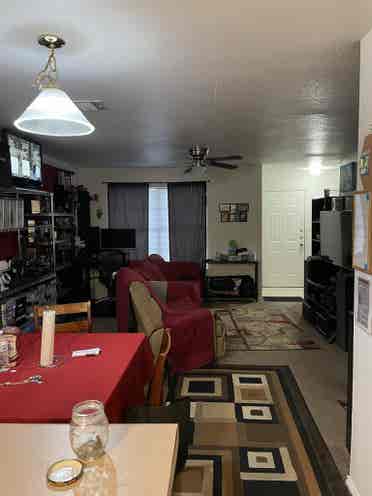 Far West Side Room $/month