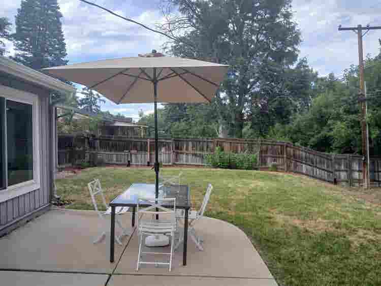 1 BD - In Applewood Home
