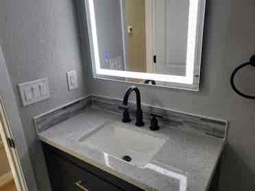 1 BD - In Applewood Home