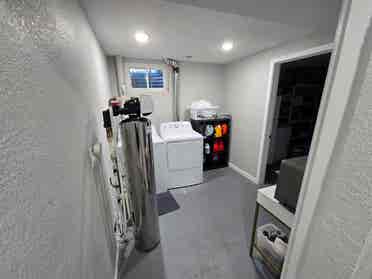 1 BD - In Applewood Home