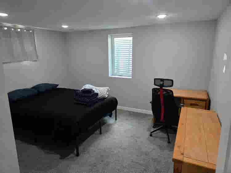 1 BD - In Applewood Home