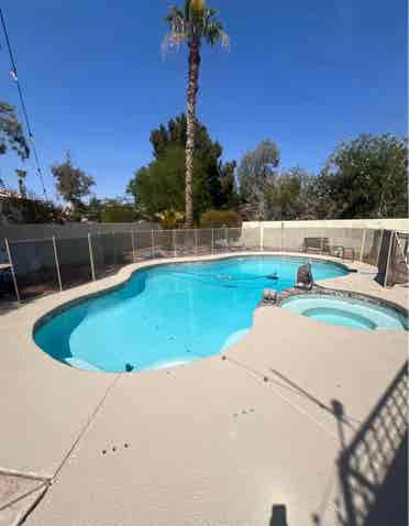 Amazing Henderson Prime Locationn