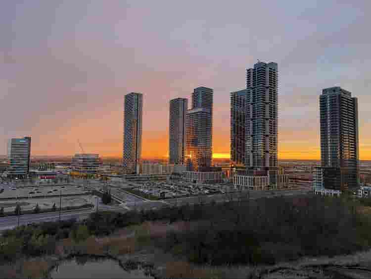 Share new condo at Vaughan MTP area