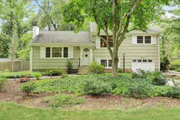 House for rent available from
