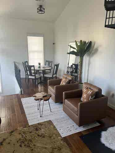 Room for rent in Luxury Community.