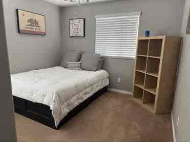 3 ROOMS AVAILABLE
