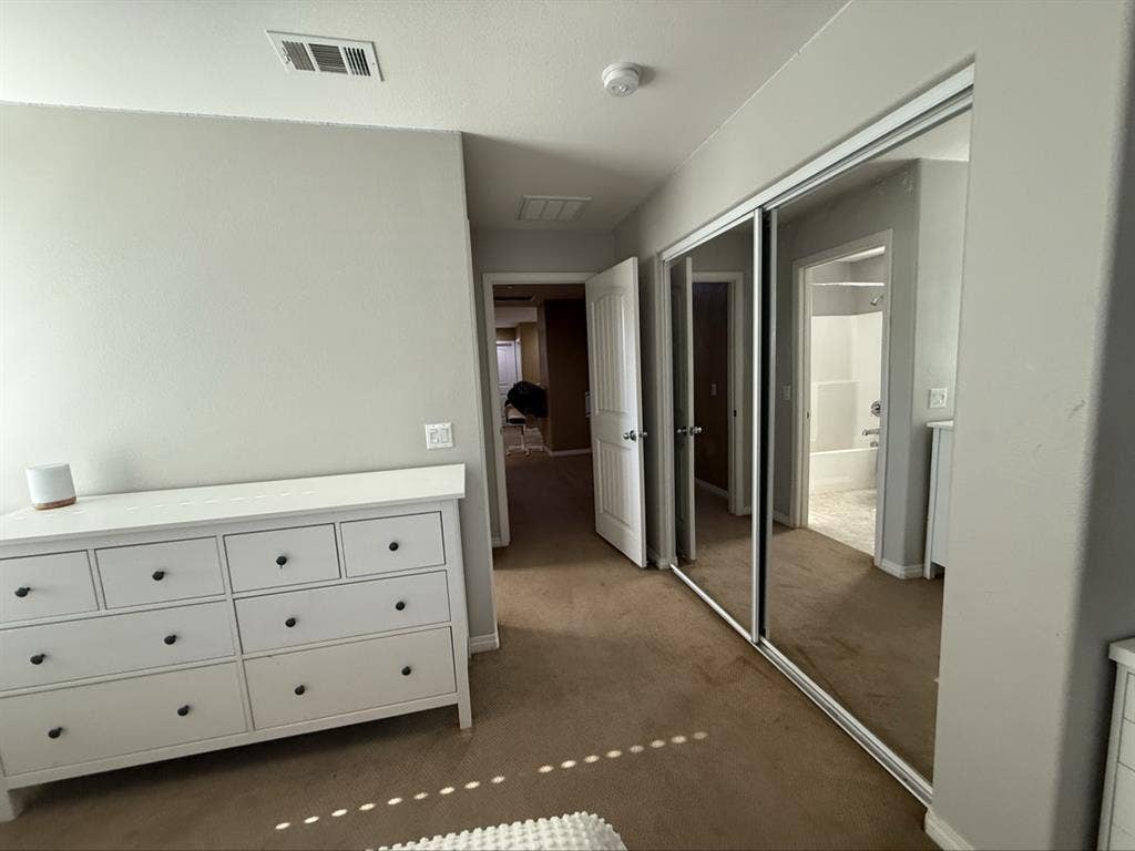 3 ROOMS AVAILABLE