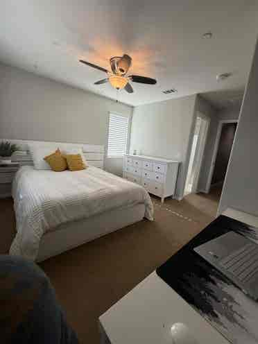3 ROOMS AVAILABLE