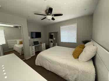 3 ROOMS AVAILABLE