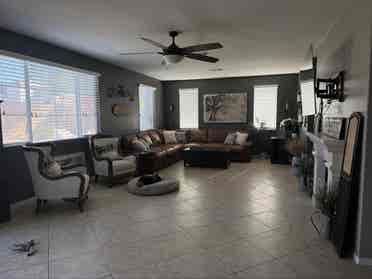 3 ROOMS AVAILABLE