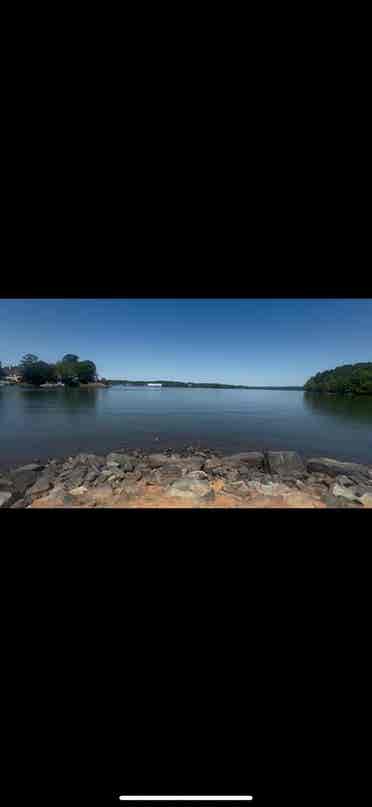 Seeking Roommate in Lake Wylie area