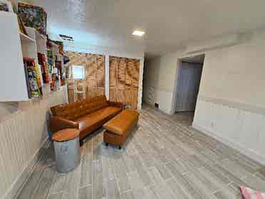 Long Term Roommate Wanted