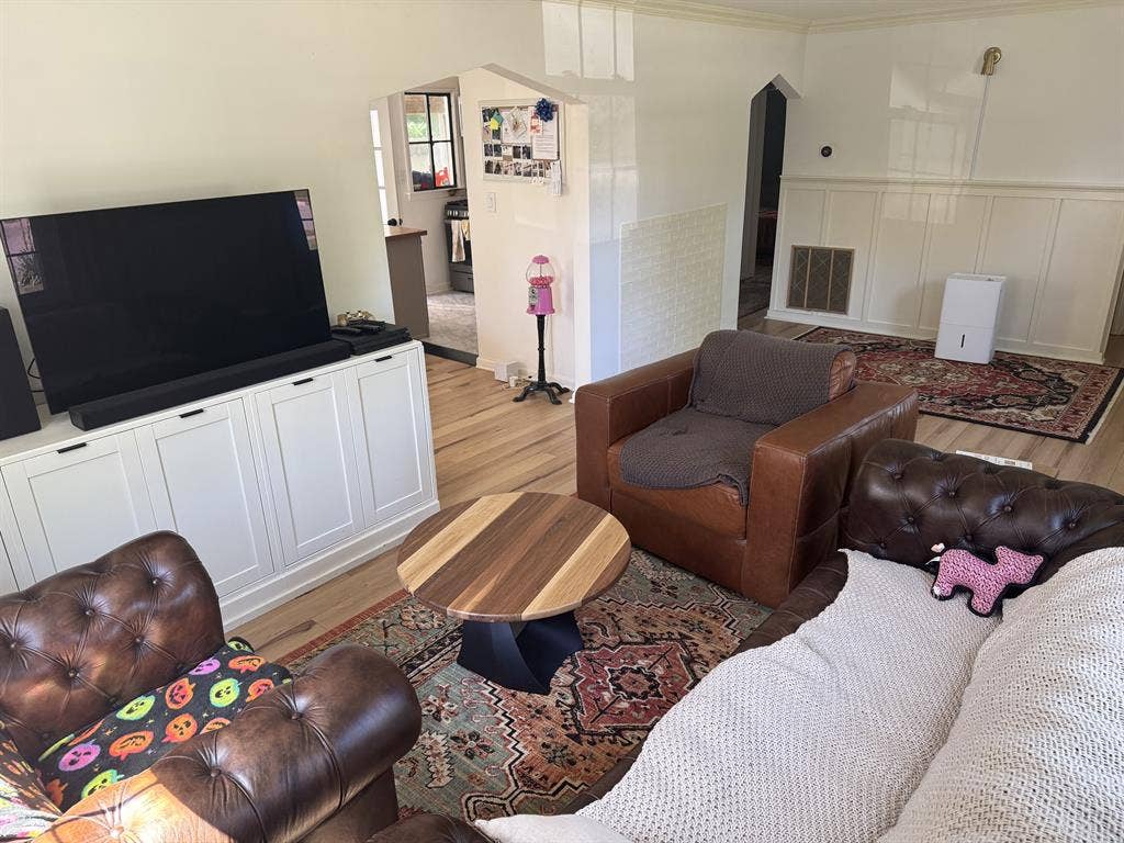 Spacious home & room close to base!