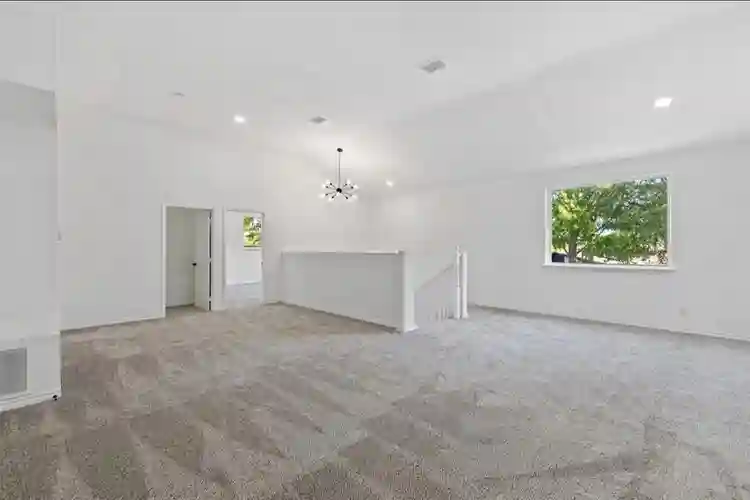 Rooms available in a shared housing