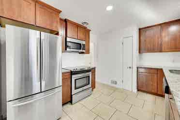 Private Room in 3BR Park Hill Home