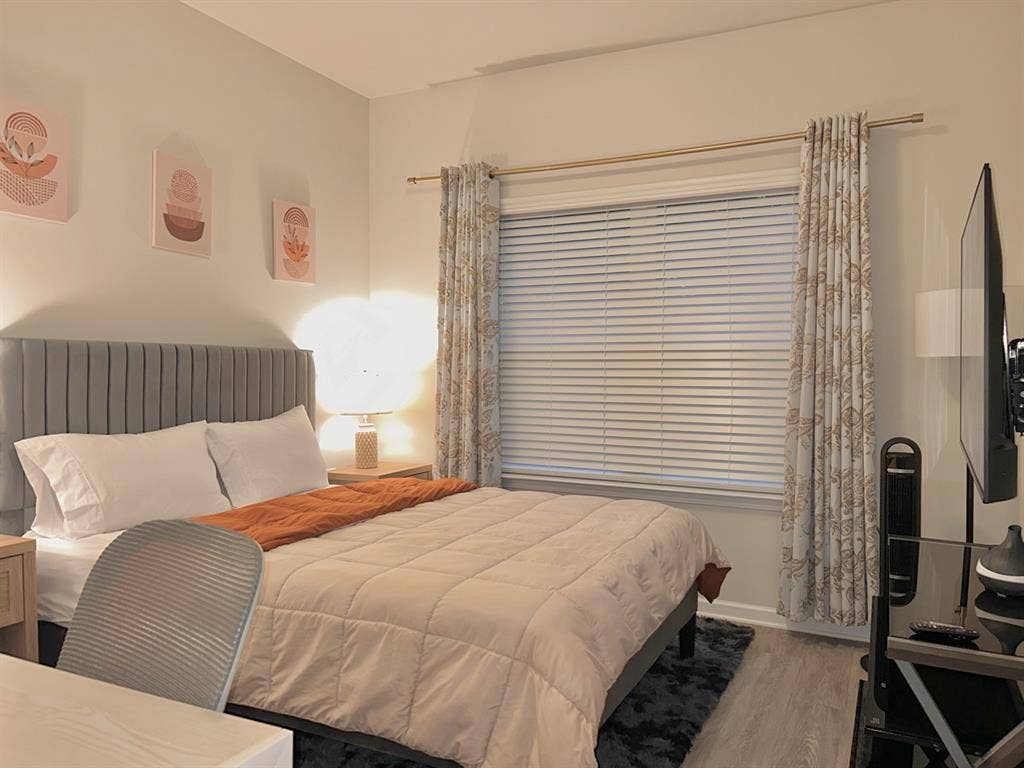 Fully Furnished Private Room