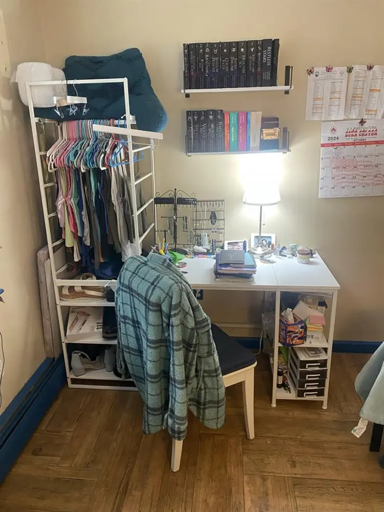 Room in Beautiful Rockaway Beach!