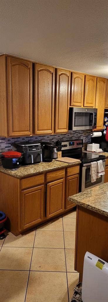 Room with amenities