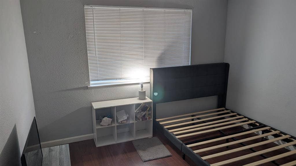 Room with amenities