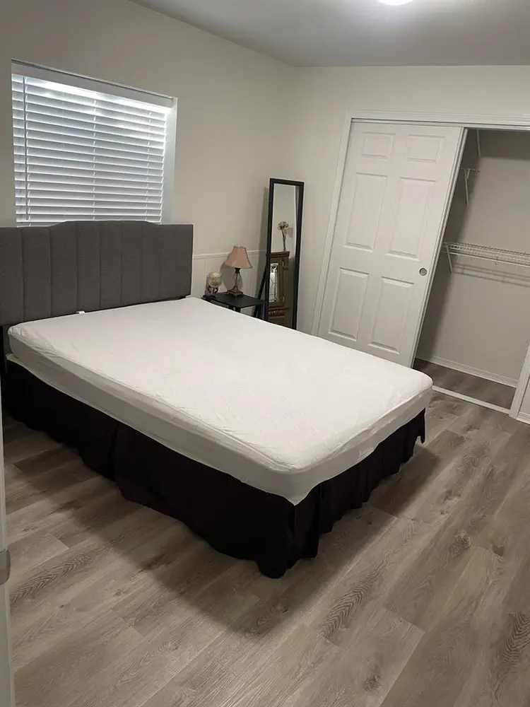 Private room with shared bathroom