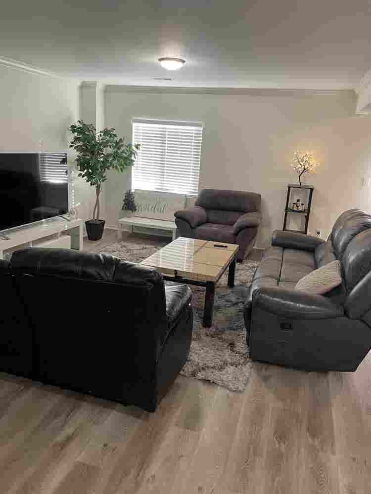 Private room with shared bathroom