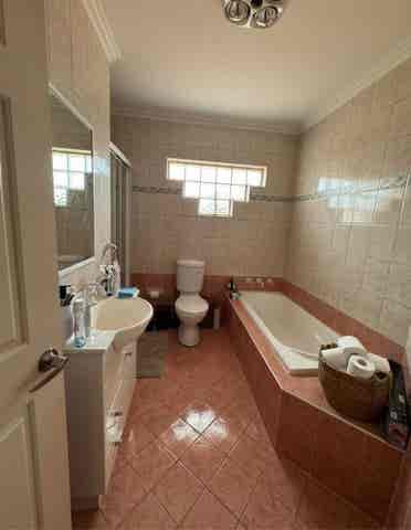 Room Sans Souci NSW