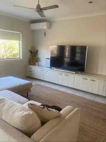 Northlakes room.