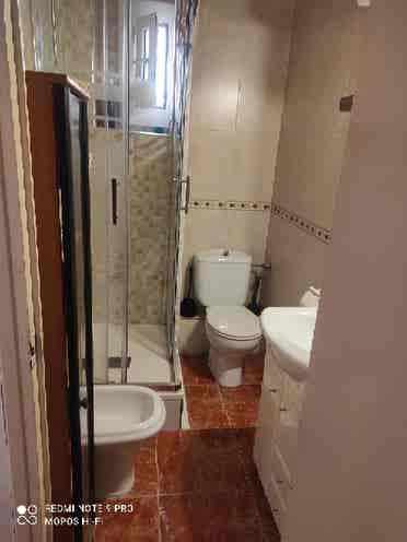 La Barceloneta room for rent /