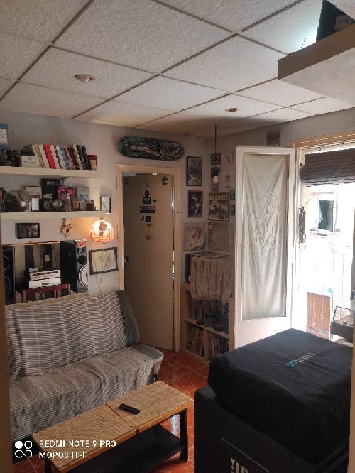 La Barceloneta room for rent /