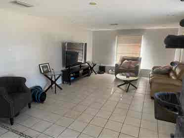 Room for rent with shared bathroom