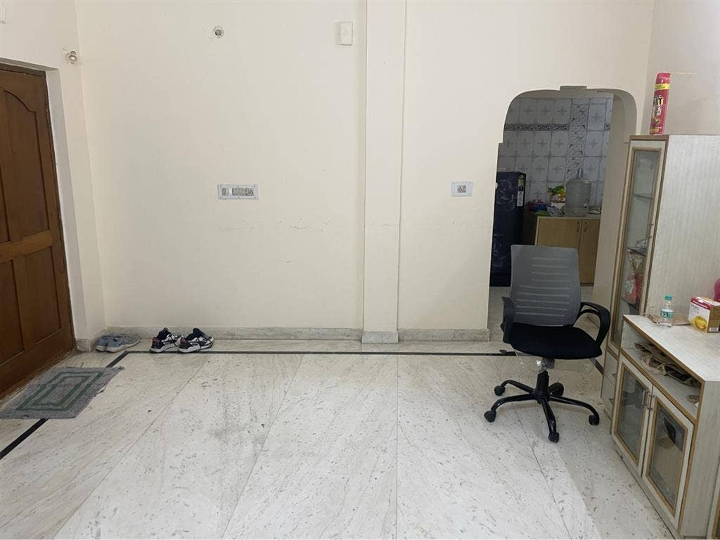 Male Flatmate needed -BHK