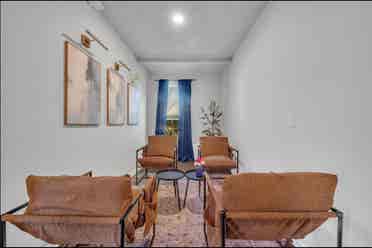 Room for Rent – New Listing