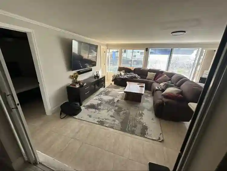 house furnished bedroom avabl