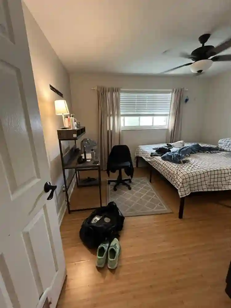 house furnished bedroom avabl