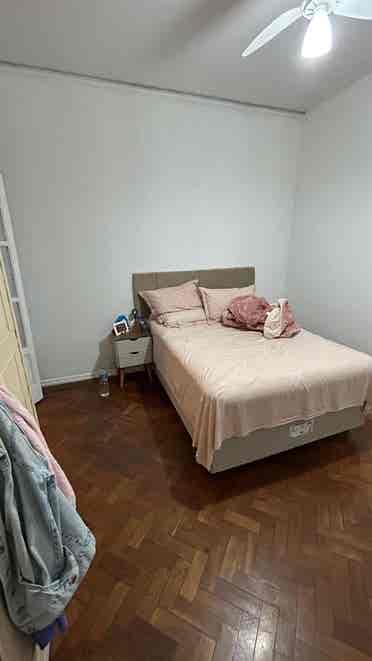 Quarto para mulheres em Copacabana