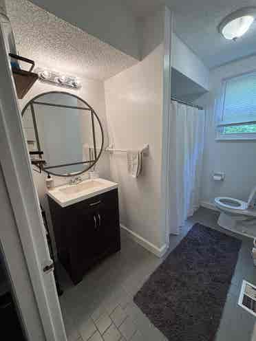 Room for rent in East Nashville!