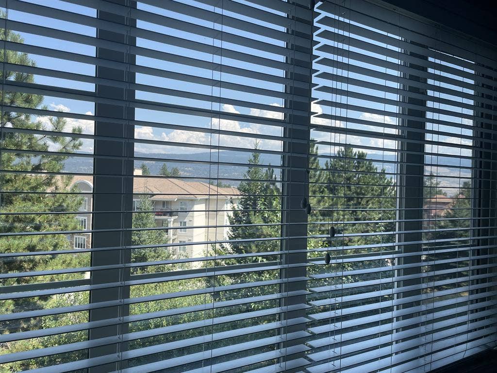 Fully furnished bath condo