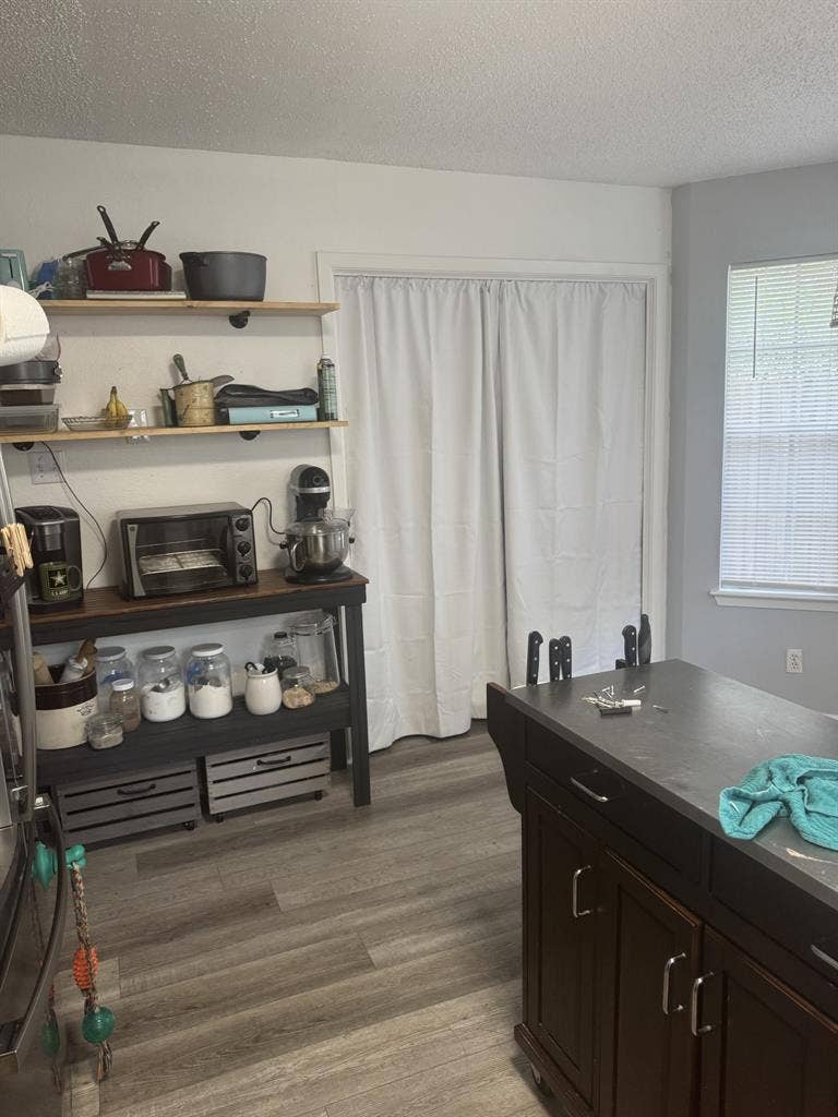 Roommate Needed Available May rd