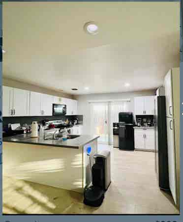 PRIVATE ROOM,Irvine/Tustin,BST.LOC!