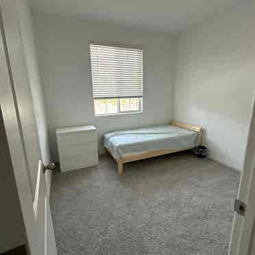 Henderson Cadence New House room