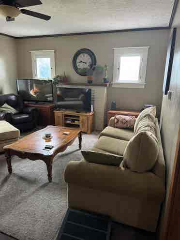 Two rooms available for rent.