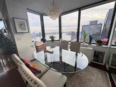 Riverview Penthouse Room | Midtown