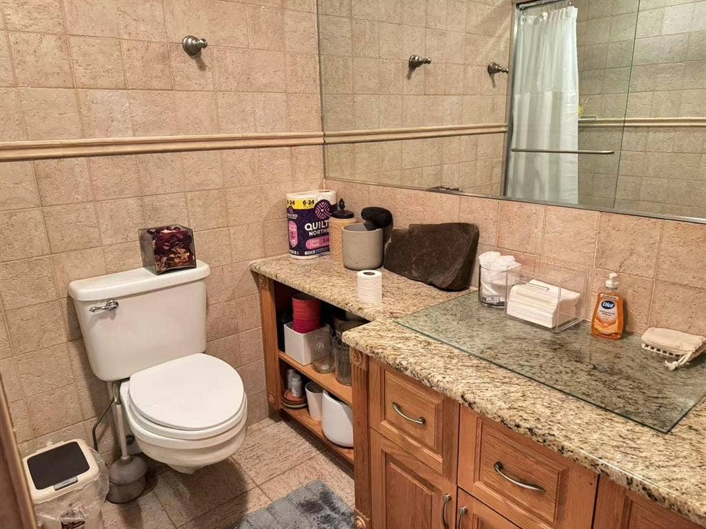 Riverview Penthouse Room | Midtown