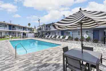Apartment near CSULB