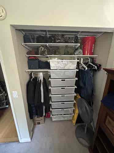 Private Room in 2 bd townhouse