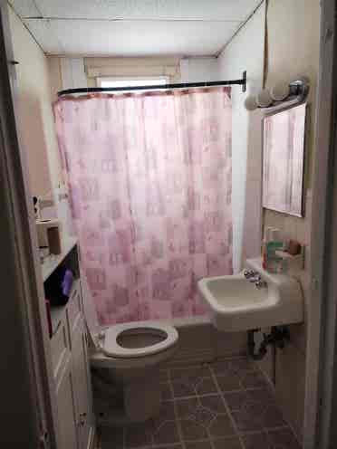 Room for Rent -Main St in Bethlehem