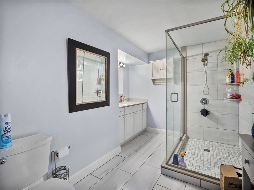 Bath available ASAP