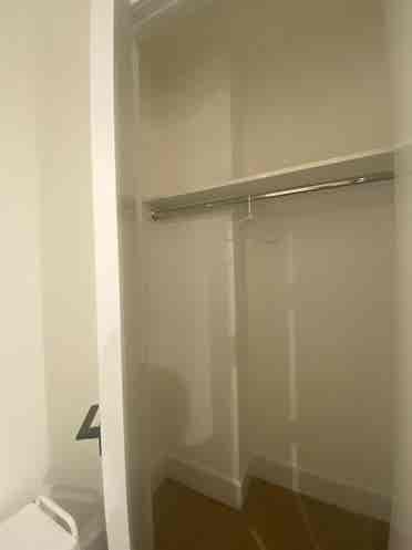 Private Room in 2B/2B Apartment